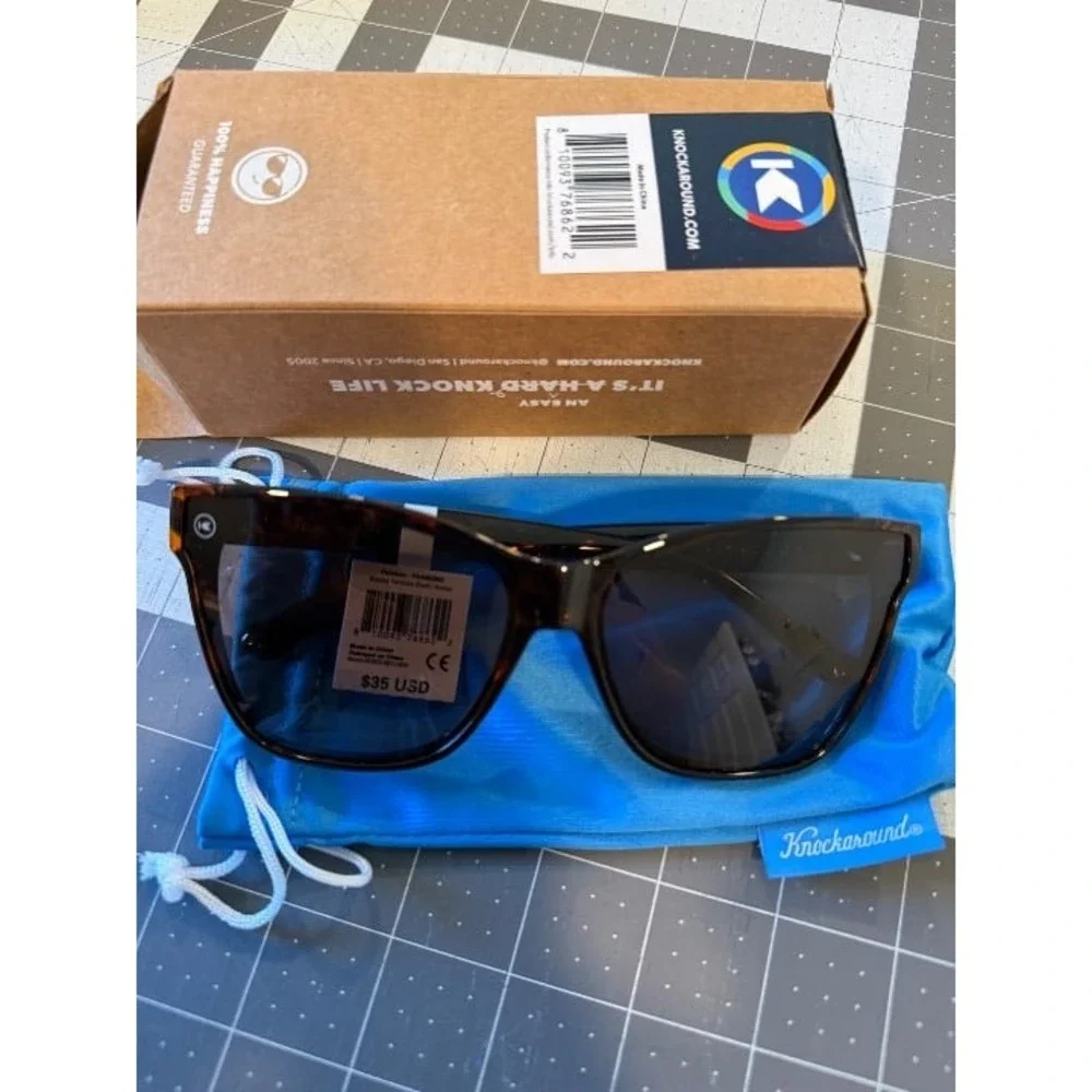 NWT Knockaround Palomas Sunglasses Womens